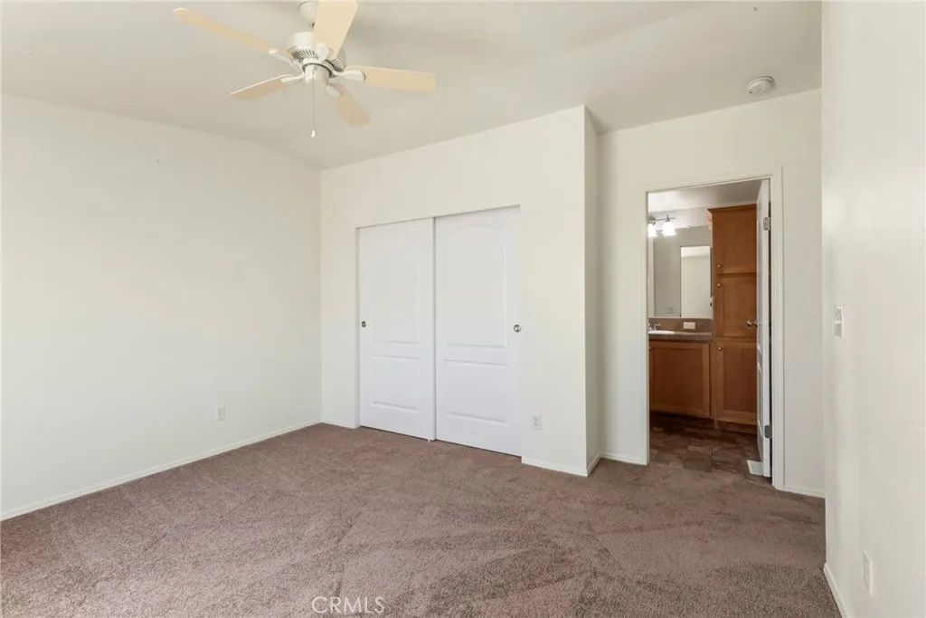 https://cdn.realtyfeed.com/cdn/127/306729947/eb372adb6aeb5e734dbe2477f4aa72e0.webp