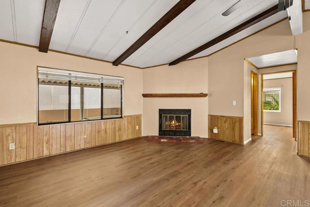 https://cdn.realtyfeed.com/cdn/127/306729950/d6af8fb02876992faeb27b8892cd16d8.webp