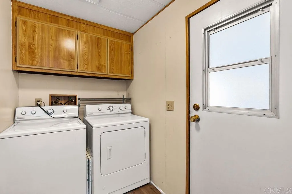 https://cdn.realtyfeed.com/cdn/127/306729950/eaa2e54a890d6721d557720f2b109e6f.webp