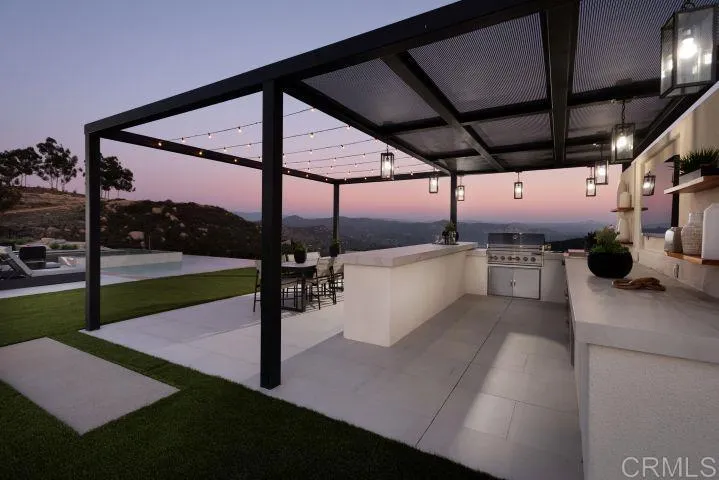 https://cdn.realtyfeed.com/cdn/127/306729976/63c19d6fd7a35f688d898f26b0367cd5.webp