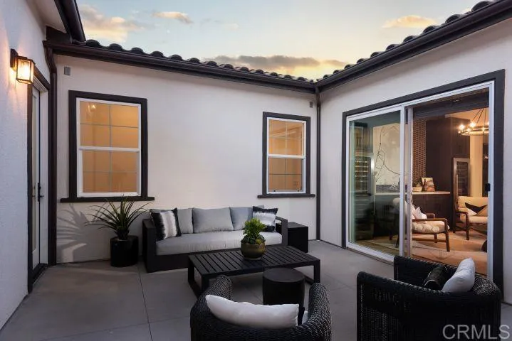 https://cdn.realtyfeed.com/cdn/127/306729976/6860abedf7b67396ae71c1c8dfb2bd56.webp
