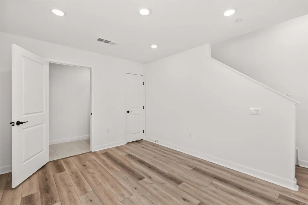 Photo #8: PTP2604108 Listing: Photo #8