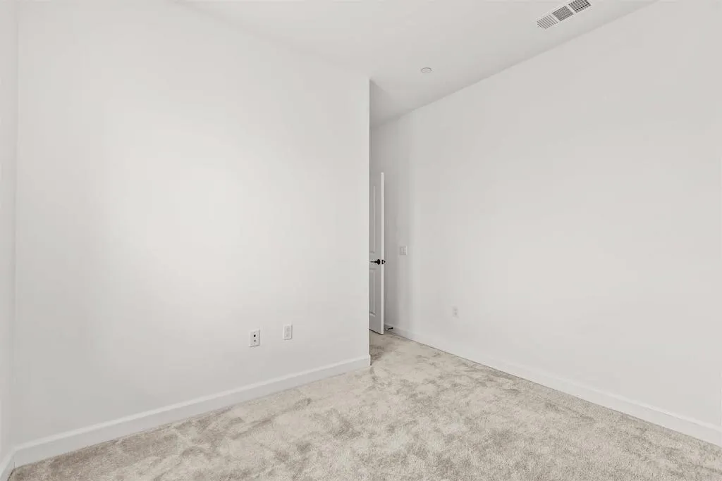 Photo #34: PTP2604108 Listing: Photo #34