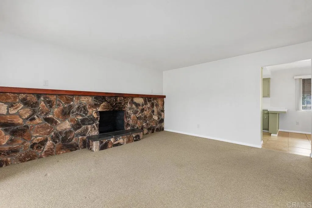https://cdn.realtyfeed.com/cdn/127/306730050/2e4308a4539a570b9841d79c70b7b346.webp