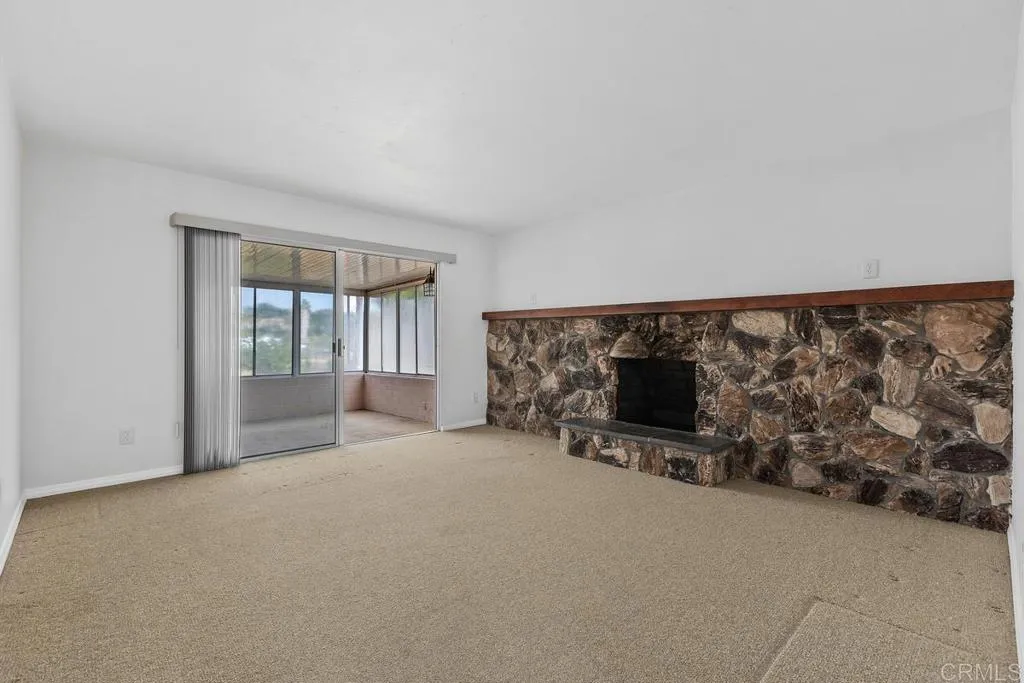 https://cdn.realtyfeed.com/cdn/127/306730050/380d4828ef396ae5c389888ae58645fa.webp