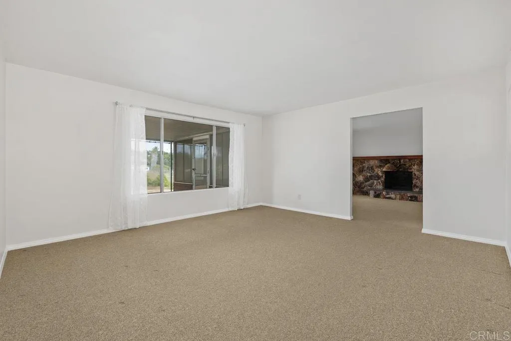https://cdn.realtyfeed.com/cdn/127/306730050/4a6b58bb99e1a7485936f65b5e2e68d1.webp