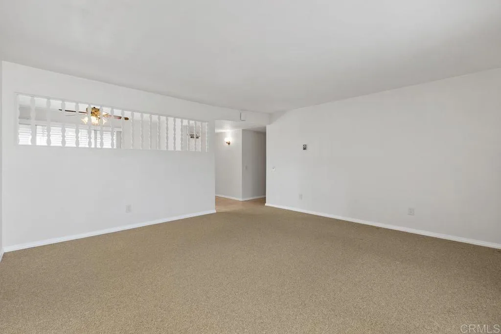 https://cdn.realtyfeed.com/cdn/127/306730050/616aea0723f7e5763862f893af7ba4b2.webp