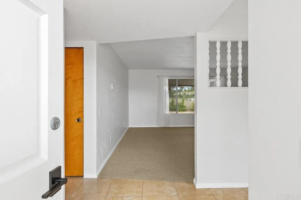 https://cdn.realtyfeed.com/cdn/127/306730050/9f70a890880093c534406a2078e3bbab.webp