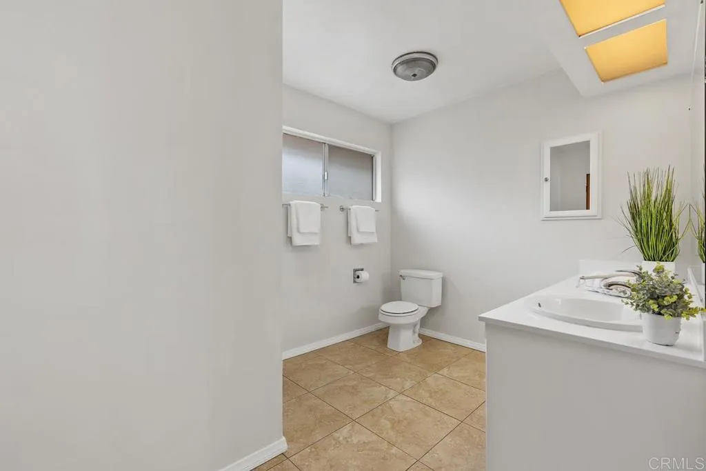 https://cdn.realtyfeed.com/cdn/127/306730050/b4ad12d9c167434d453f29238b99da72.webp
