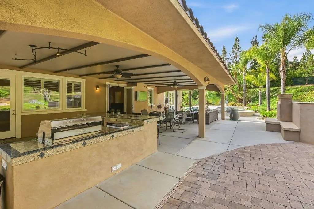 https://cdn.realtyfeed.com/cdn/127/306730051/27c614d8ca886983e149b134a2b0f808.webp