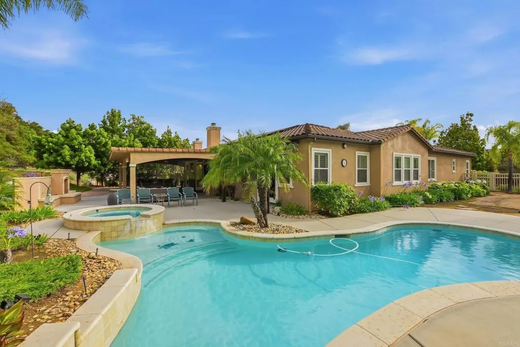 https://cdn.realtyfeed.com/cdn/127/306730051/bd38b16ecff1272f112c2d65511d0184.webp