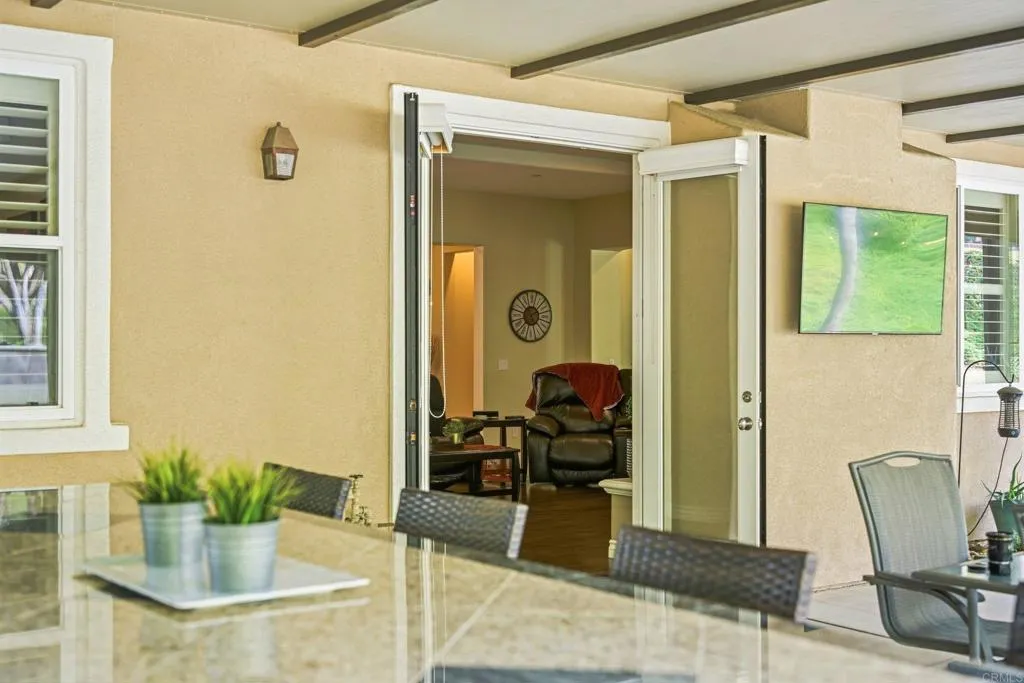 https://cdn.realtyfeed.com/cdn/127/306730051/c0a2e7831f76341929a06df9e2707d19.webp