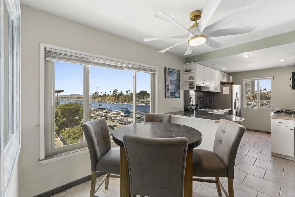https://cdn.realtyfeed.com/cdn/127/306730082/797fc84b4bed72094ec15330e8cf84d0.webp
