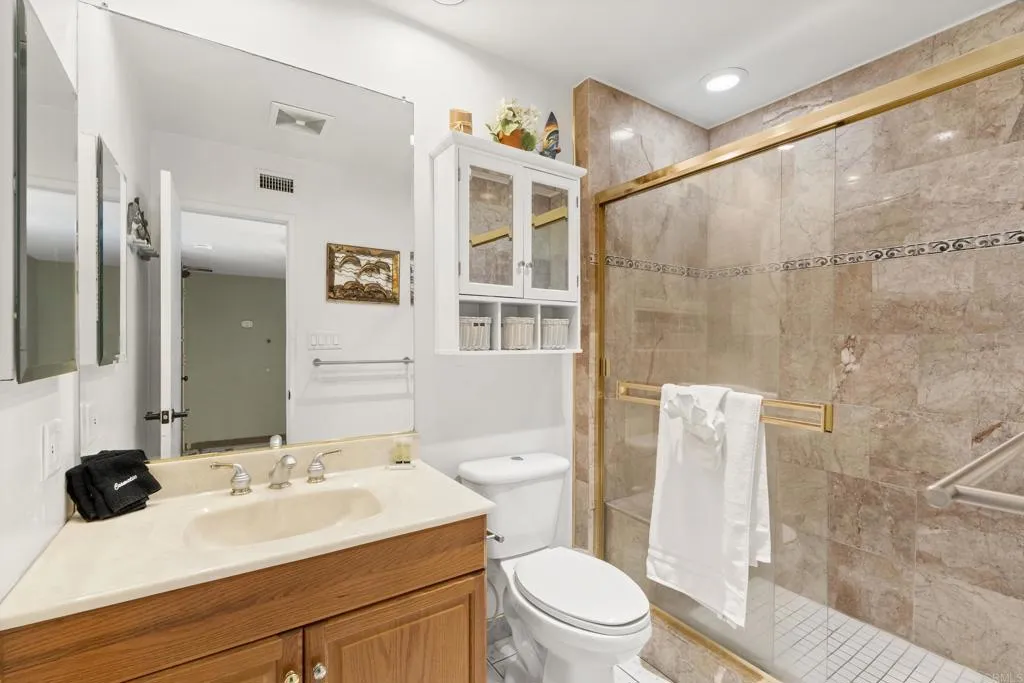 https://cdn.realtyfeed.com/cdn/127/306730082/b2aa7083c7d765472eac49bc6db9a9dd.webp