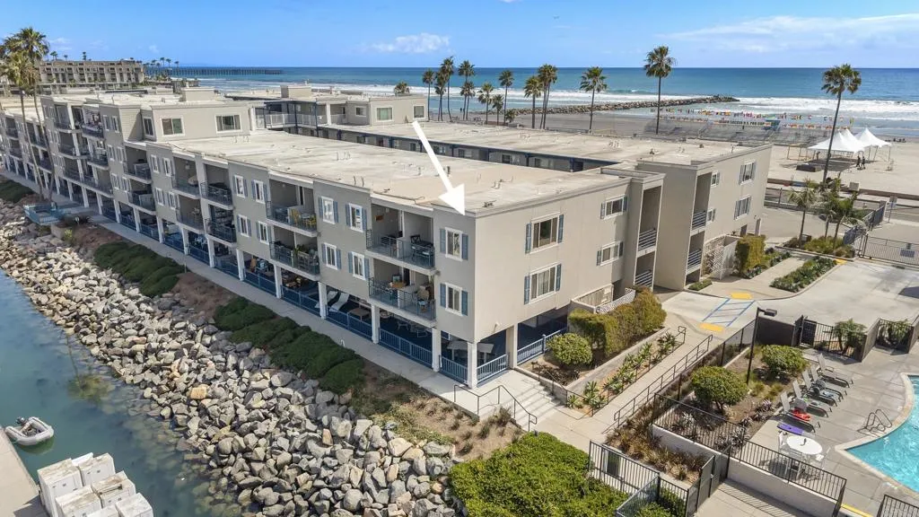 1202 N Pacific Street Unit 301b, Oceanside, CA 92054 - Main photo, Oceanside, CA