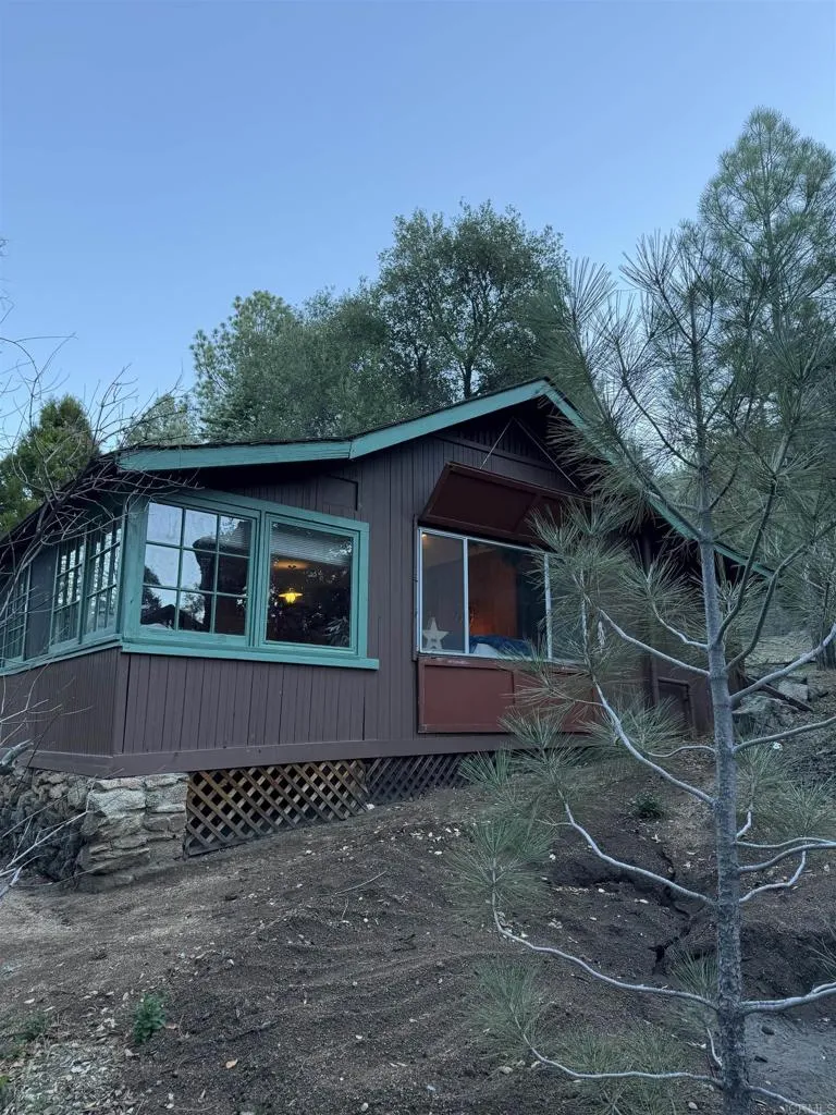 https://cdn.realtyfeed.com/cdn/127/306730132/52add5567bc25be3b40abb345e9c77f2.webp
