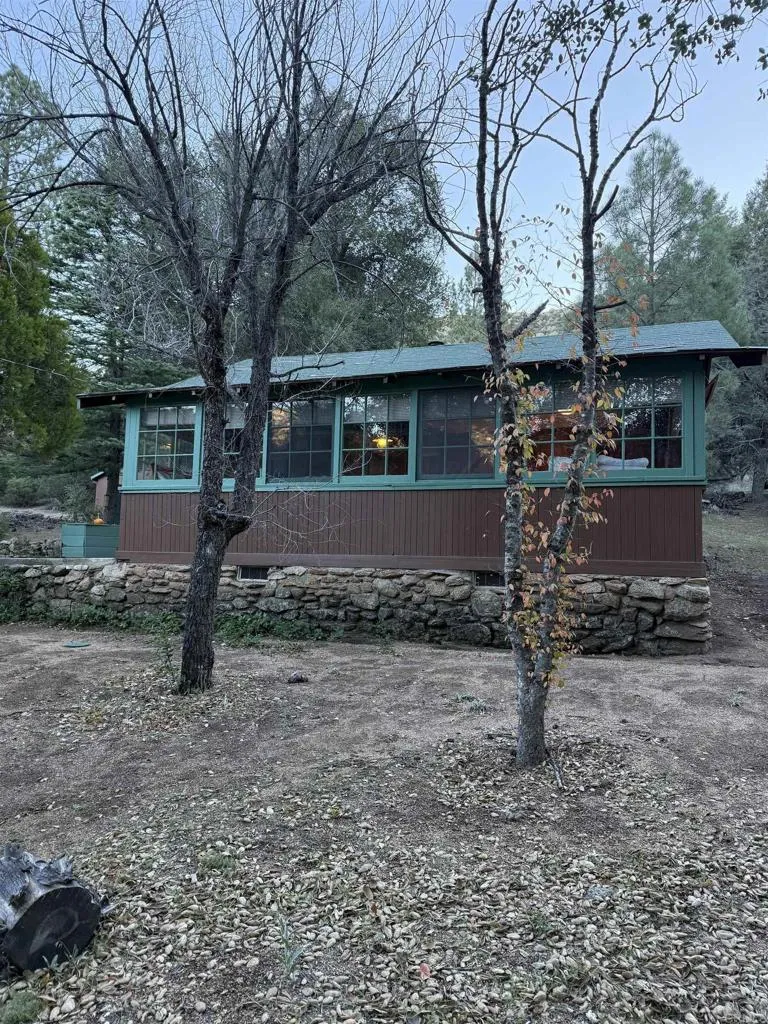 https://cdn.realtyfeed.com/cdn/127/306730132/83afa7dd8474a903ca26c0739d10f9ad.webp