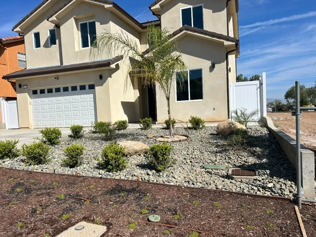 Corona, CA 92881
