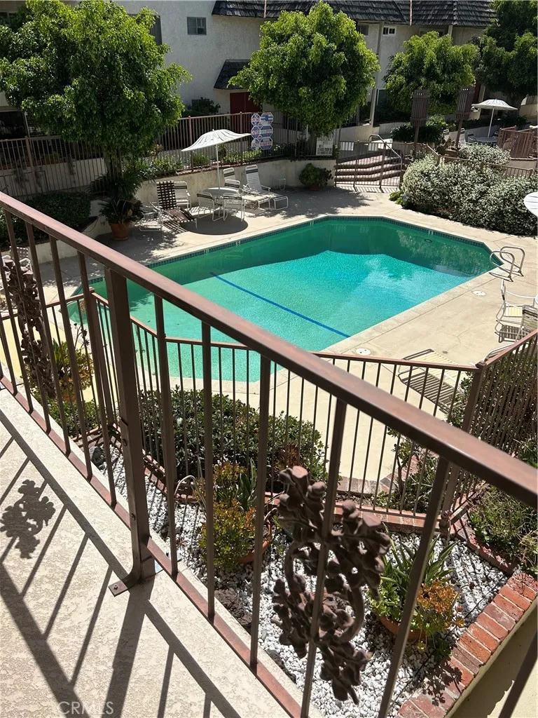 Encino, CA 91316