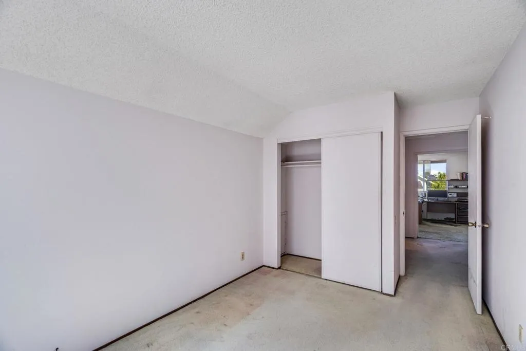 https://cdn.realtyfeed.com/cdn/127/306730222/187b5aaa7173822a10143f66ca9d952a.webp