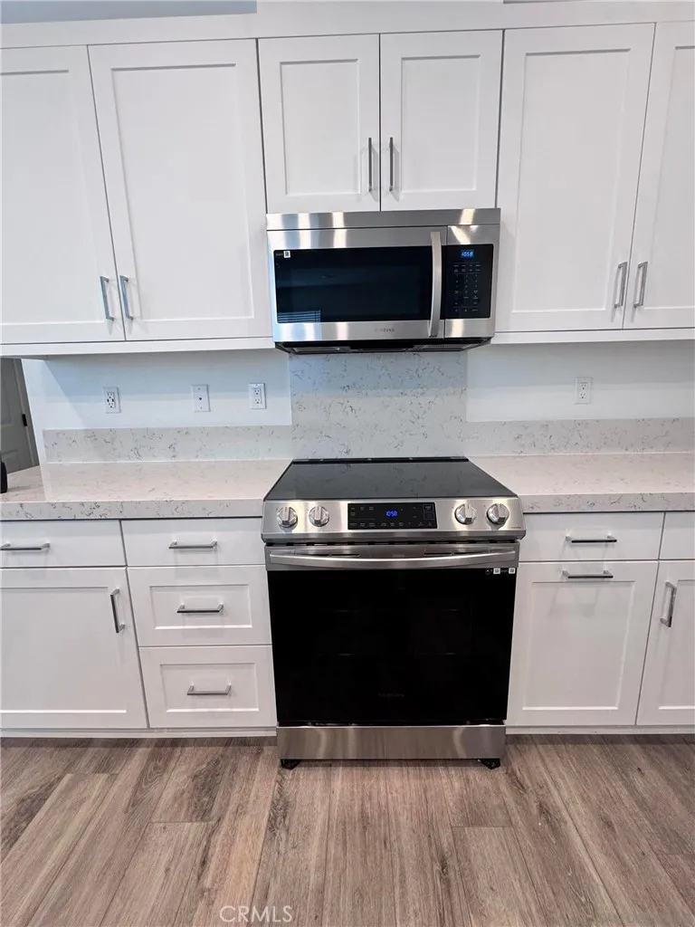 Photo #8: NP26116586 Listing: Photo #8