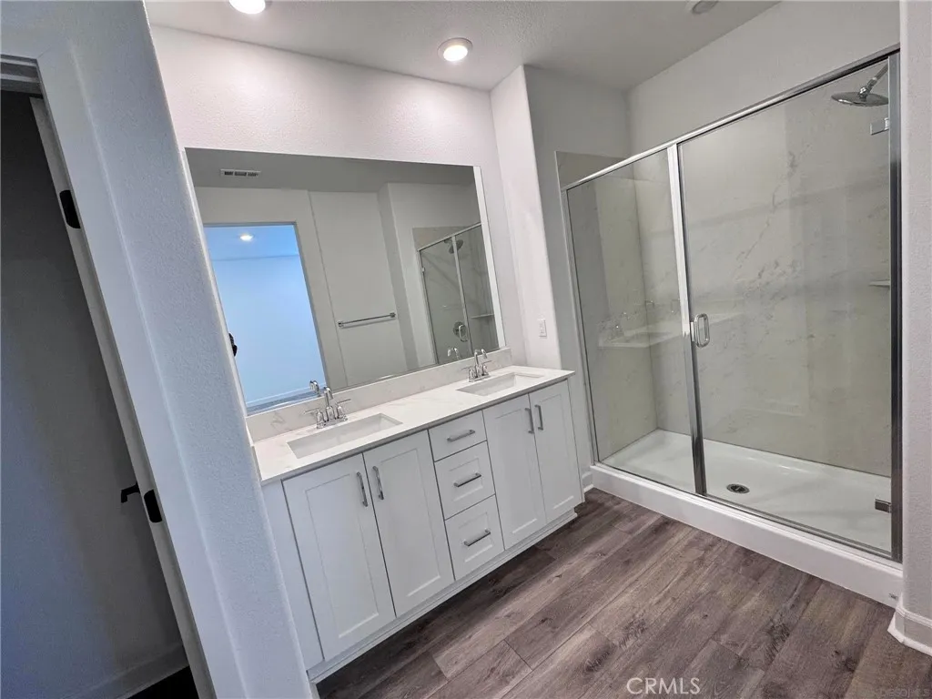 Photo #13: NP26116586 Listing: Photo #13