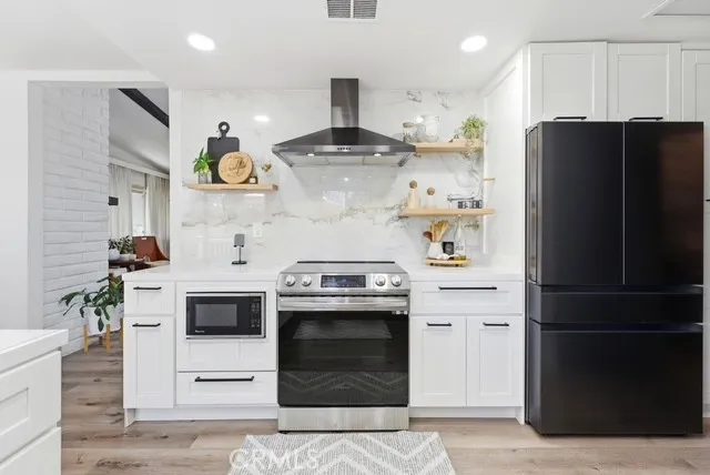 https://cdn.realtyfeed.com/cdn/127/306730278/237369e4778505ecef3419a06f0250d1.webp