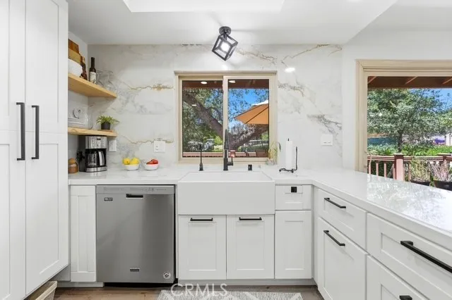 https://cdn.realtyfeed.com/cdn/127/306730278/38b04fc3e13a893dfd6b292da42d13b7.webp
