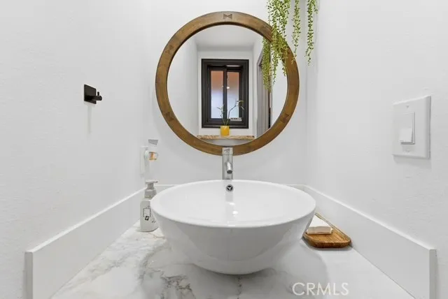 https://cdn.realtyfeed.com/cdn/127/306730278/ac7586498e629bbc9a5336348ccba695.webp