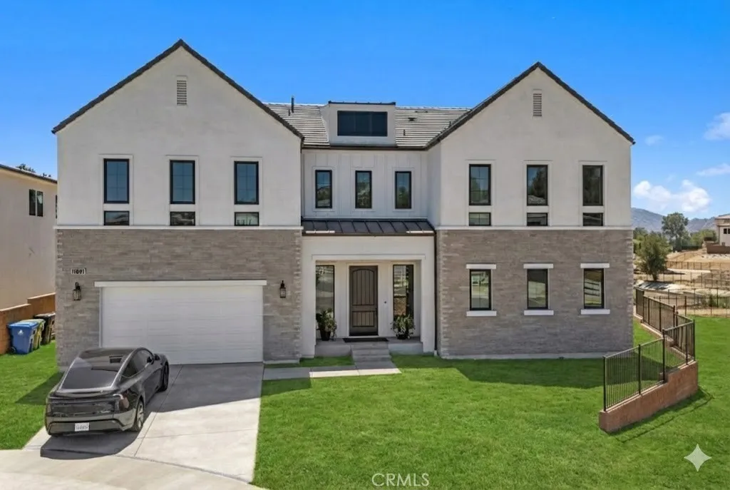 Chatsworth, CA 91311