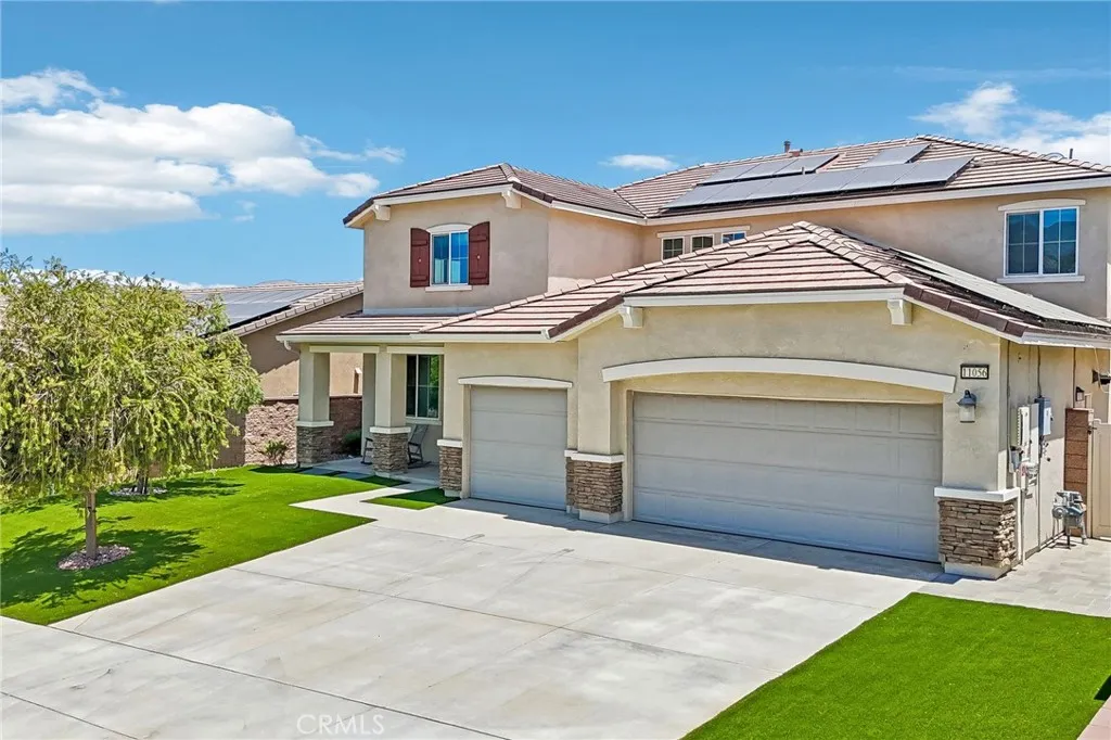 Corona, CA 92883