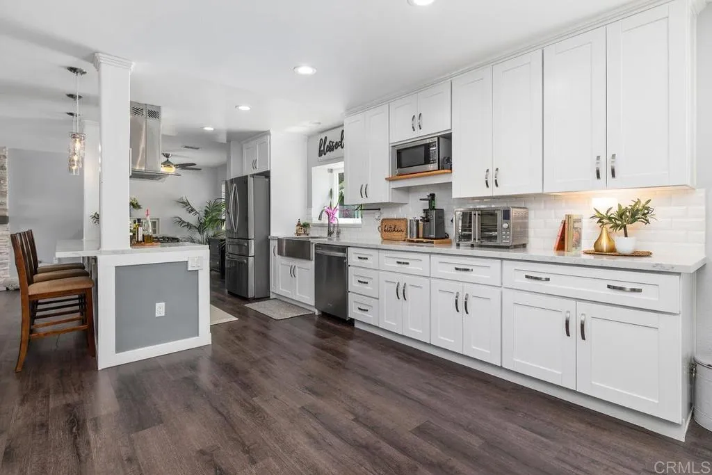 https://cdn.realtyfeed.com/cdn/127/306730327/8e91885970403c0cf36e373d1496a0f6.webp