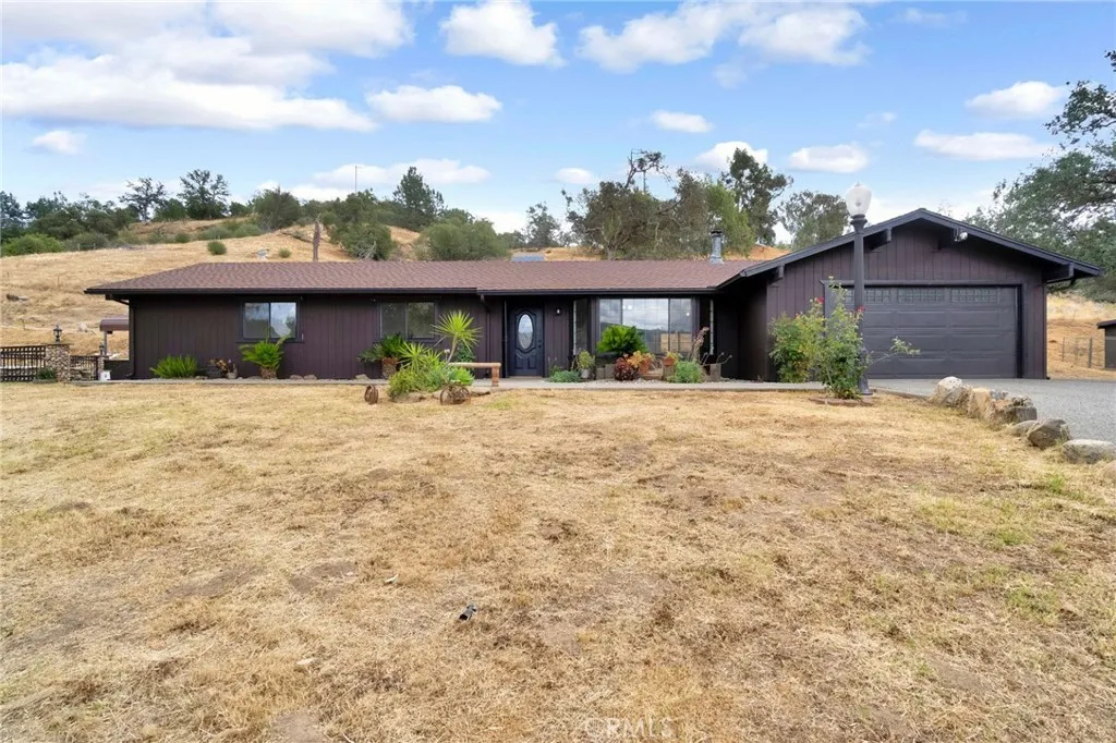23328 Granite Creek, Clovis, CA 93619 - Main photo, Clovis, CA