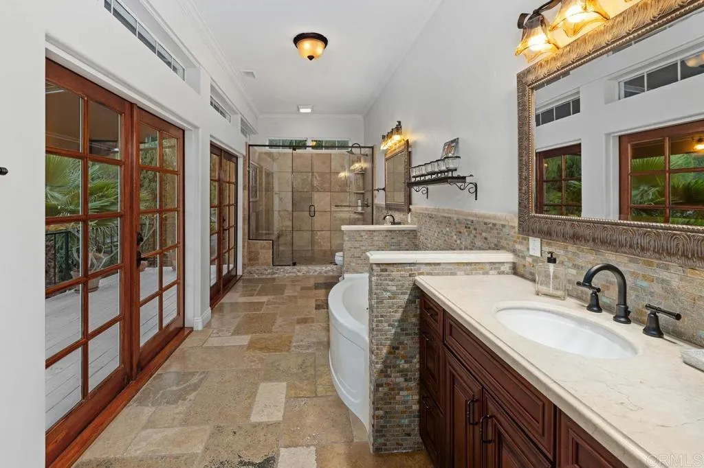 https://cdn.realtyfeed.com/cdn/127/306730424/953e921804426e0fcf5e22f19a30fe35.webp