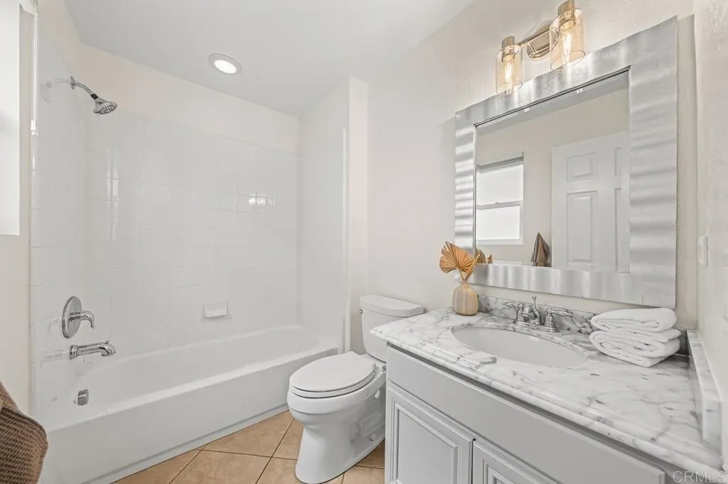 https://cdn.realtyfeed.com/cdn/127/306730425/415a97c57d528094fd1b83a5b622df9e.webp