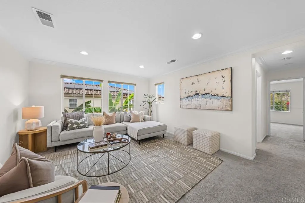 https://cdn.realtyfeed.com/cdn/127/306730425/9626a0f3f6366f5b7f05456f45b47c71.webp