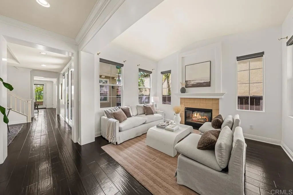 https://cdn.realtyfeed.com/cdn/127/306730425/cb15ee300ca90a48bfd5f184165cc154.webp