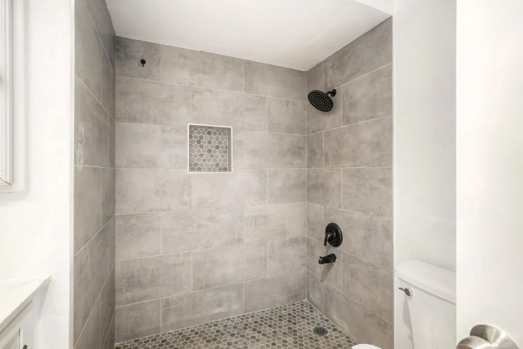 https://cdn.realtyfeed.com/cdn/127/306730446/11e86bb8fa29de70b967deea2440ef99.webp