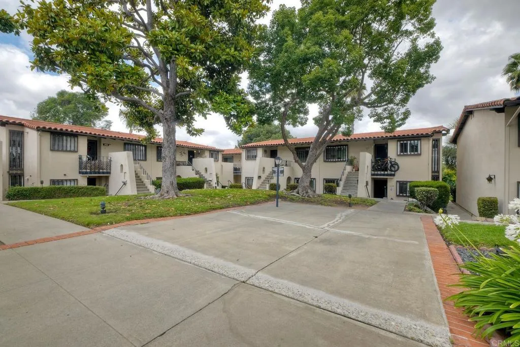 https://cdn.realtyfeed.com/cdn/127/306730446/14fcaa02eeeab7ba5e9f9ef3eaf860bc.webp