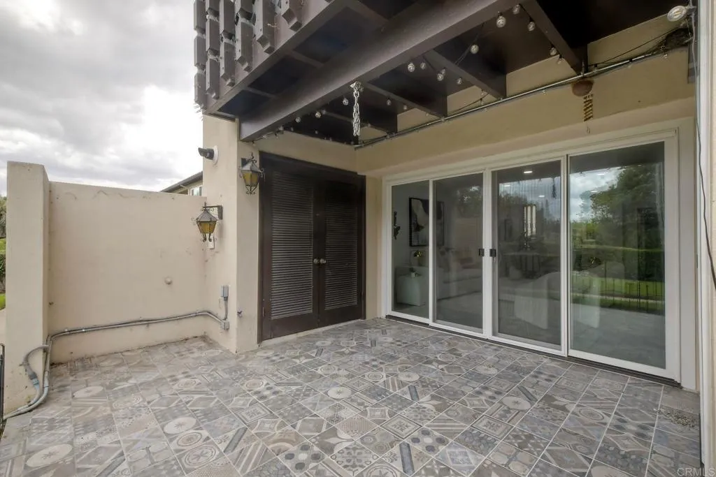 https://cdn.realtyfeed.com/cdn/127/306730446/8b7afdd3539fe5296fbb4ca9a0265c5b.webp
