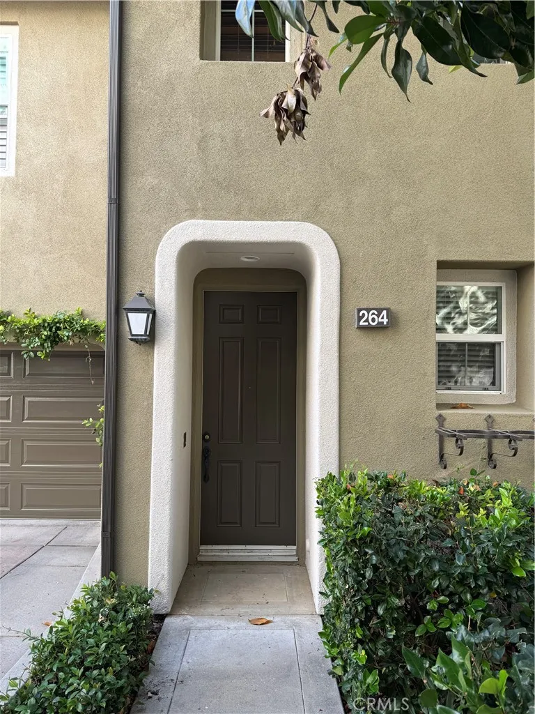 Irvine, CA 92602