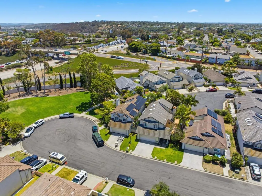 https://cdn.realtyfeed.com/cdn/127/306730528/87dc7a1fff2b1b7470db82443a1982c0.webp