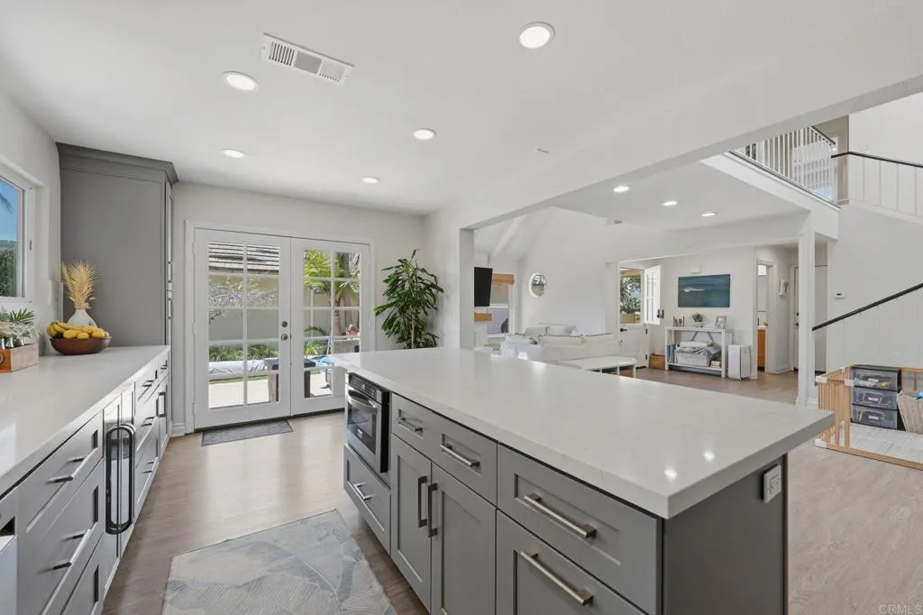 https://cdn.realtyfeed.com/cdn/127/306730528/d7b4b0d715e9bfdbef92d469e789f117.webp