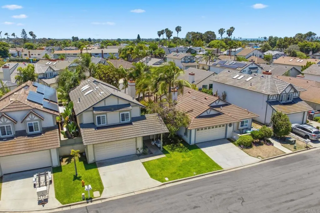 https://cdn.realtyfeed.com/cdn/127/306730528/d88060f315ac91d33d486fe42c8933fe.webp