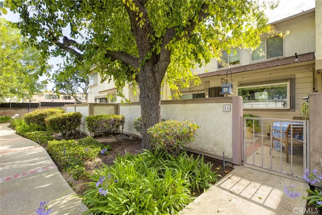 Winnetka, CA 91306