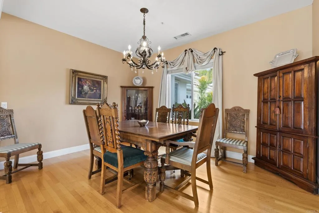 https://cdn.realtyfeed.com/cdn/127/306730605/04cfeb47056967d8283d0341da14ced1.webp