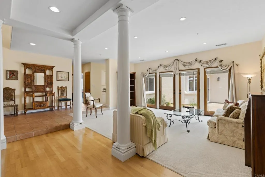 https://cdn.realtyfeed.com/cdn/127/306730605/3a2507206dcf744fb1ea88a13a3efc5d.webp