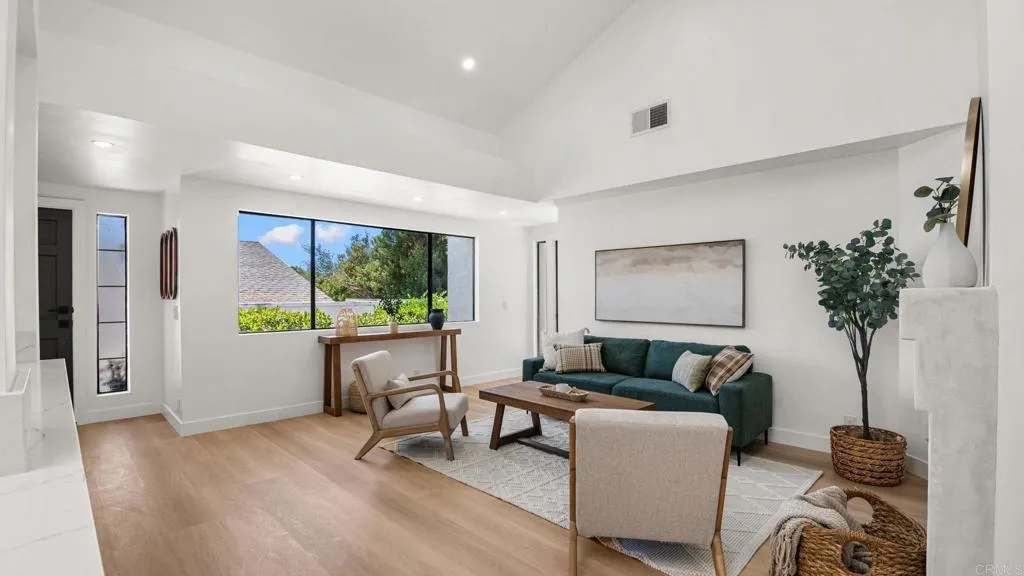 https://cdn.realtyfeed.com/cdn/127/306730616/1a94d34016b4e31ecd3cd1842998a17e.webp