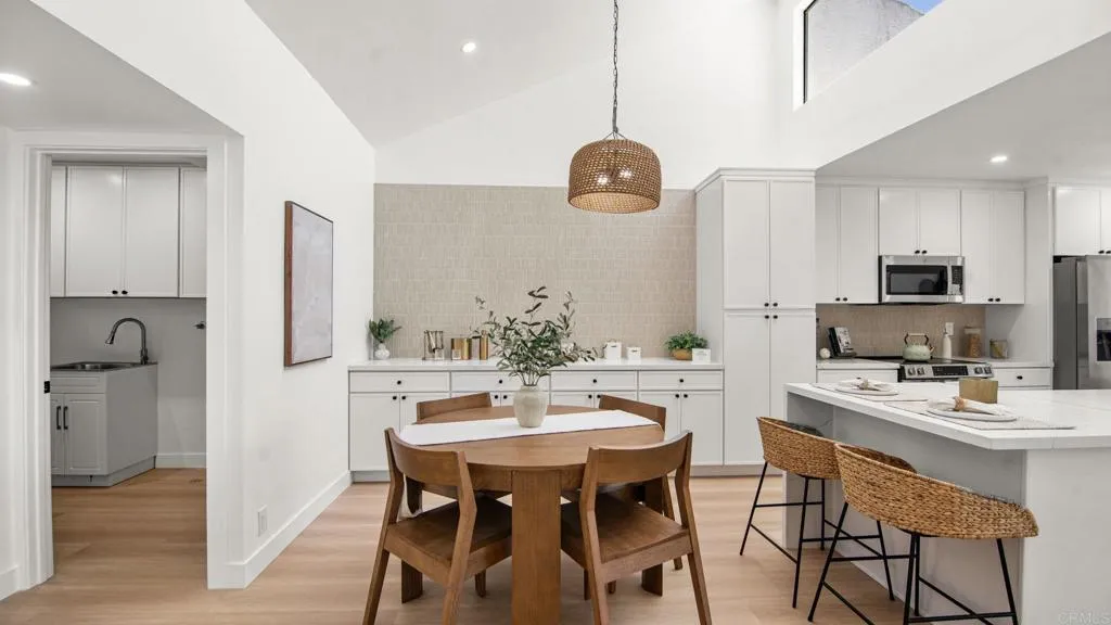 https://cdn.realtyfeed.com/cdn/127/306730616/5148fca5473bc034d5e339f163d5737d.webp