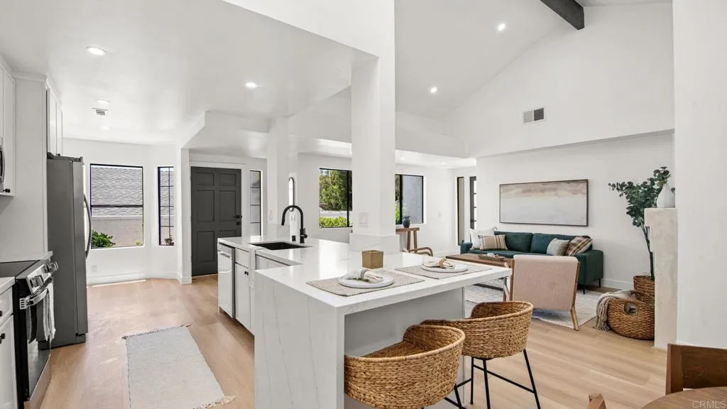 https://cdn.realtyfeed.com/cdn/127/306730616/b6cba9a10aa8c874340b0e504ad34c2d.webp